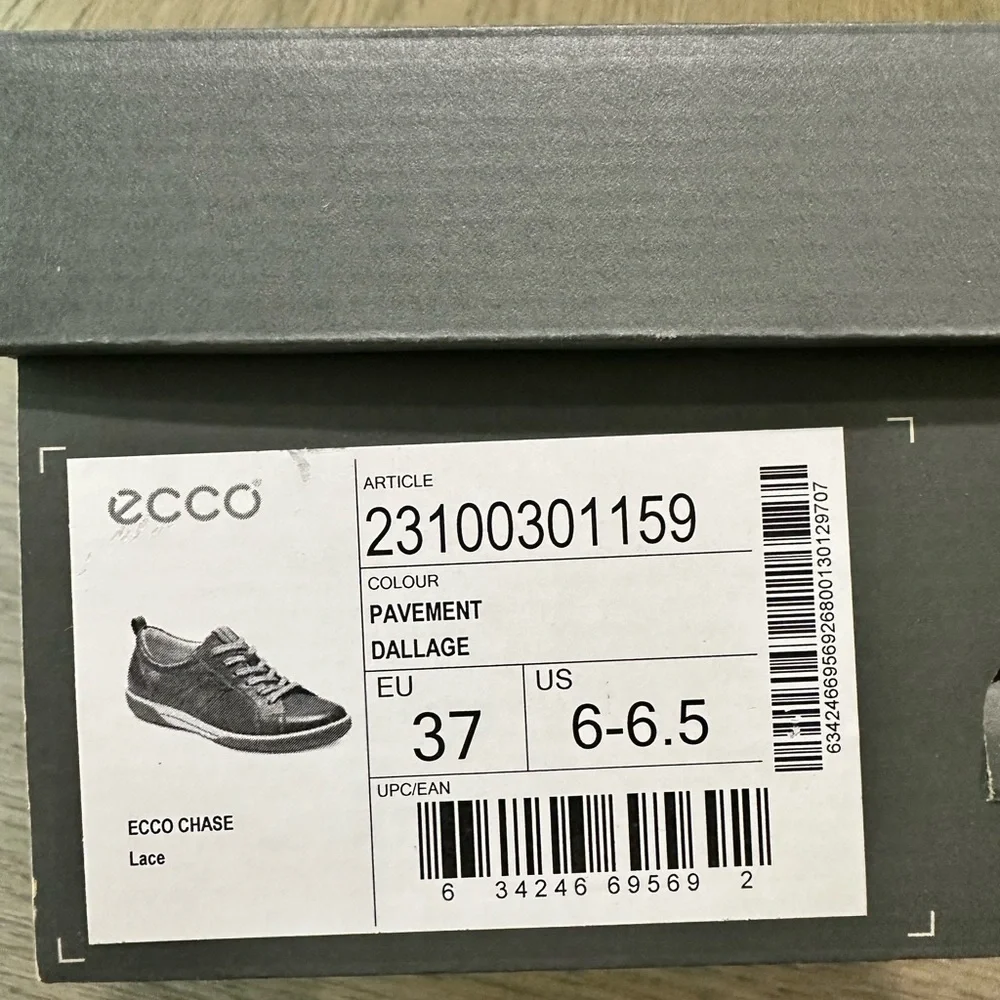 ECCO Chase Women’s Gray Leather Casual Comfort Sneakers Size 37 (6-6.5) - Picture 4 of 11